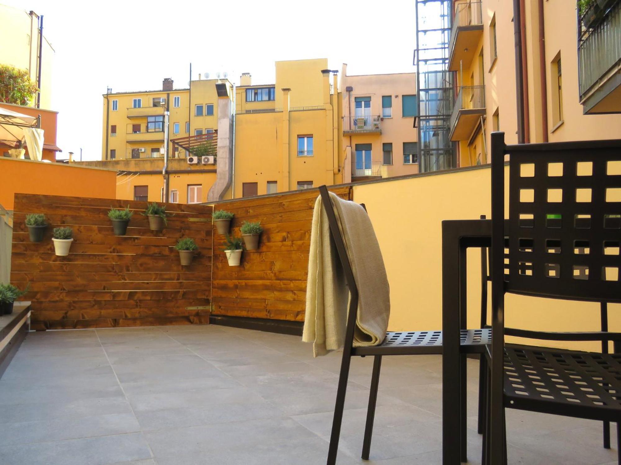 8 Colonne Apartments — Foto 1